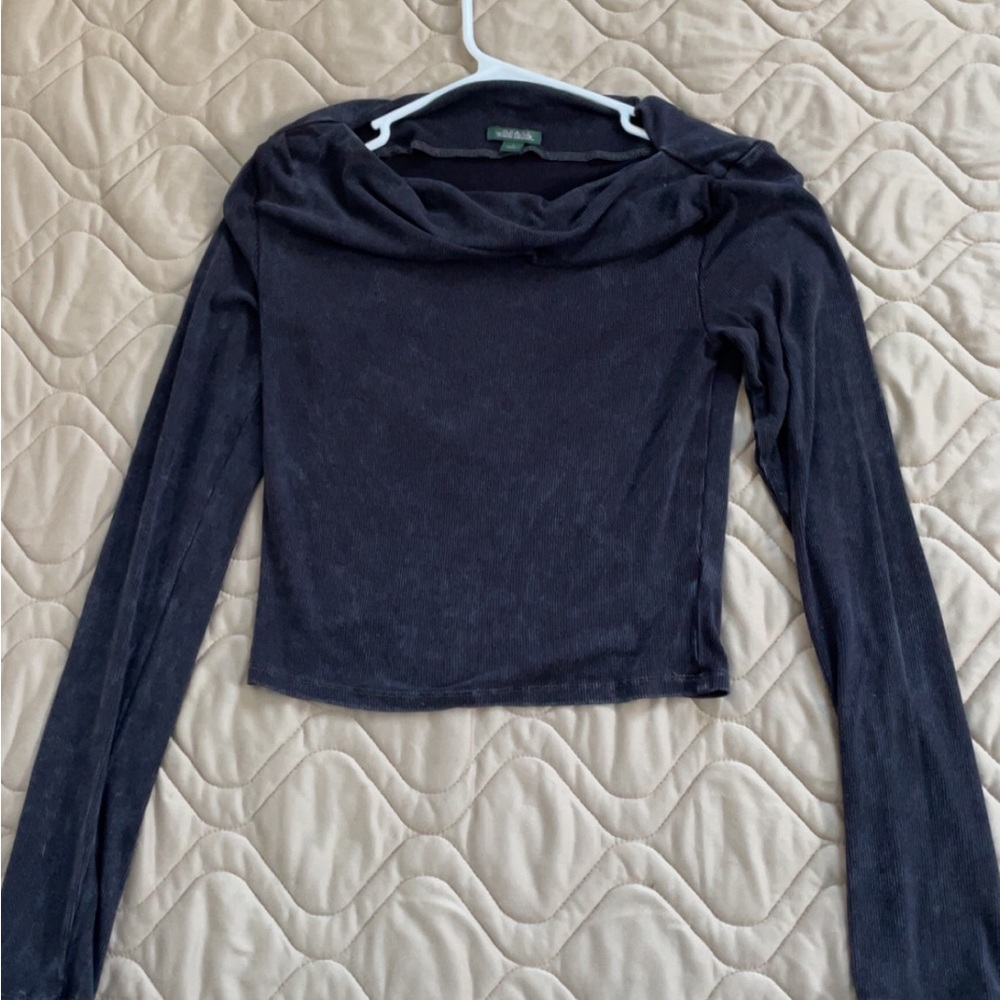 Wild Fable Charcoal Long Sleeve Top